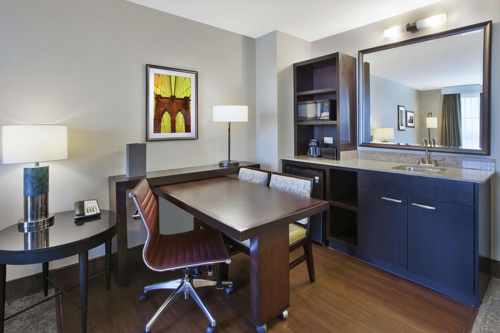 Embassy Suites Columbus - Airport Екстер'єр фото