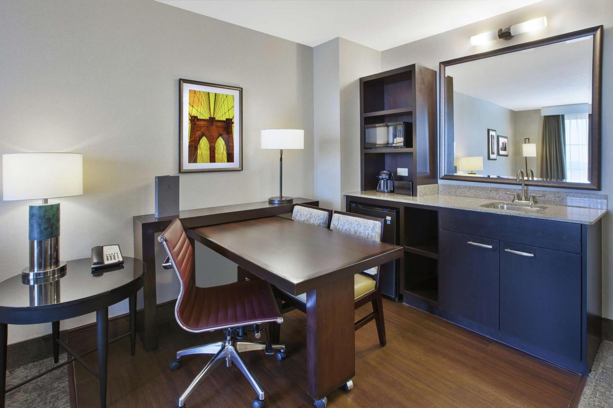 Embassy Suites Columbus - Airport Екстер'єр фото