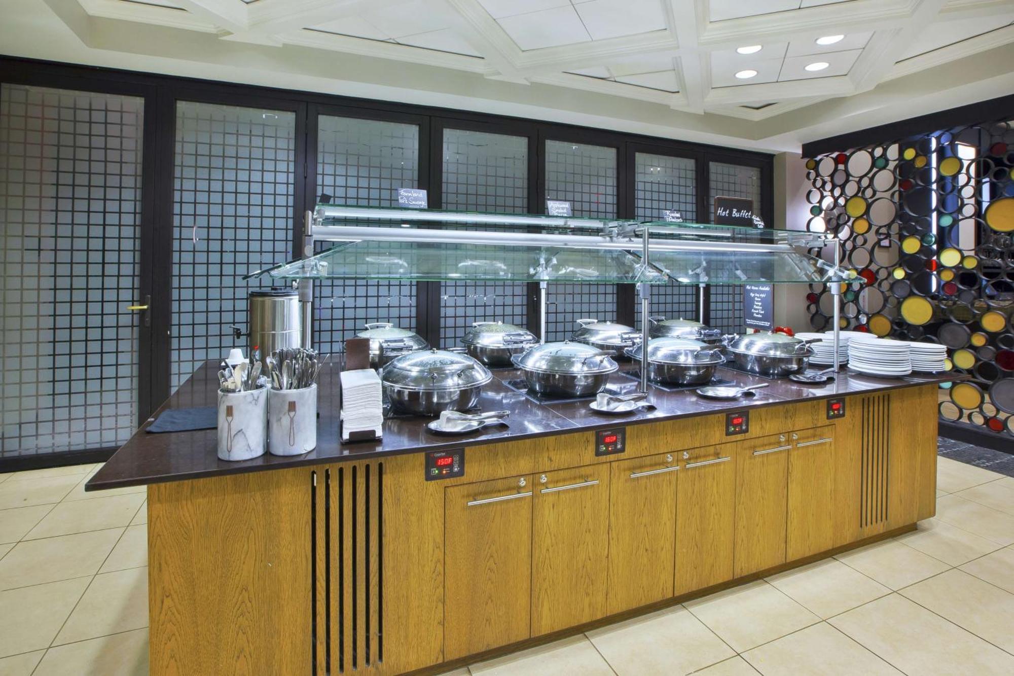 Embassy Suites Columbus - Airport Екстер'єр фото