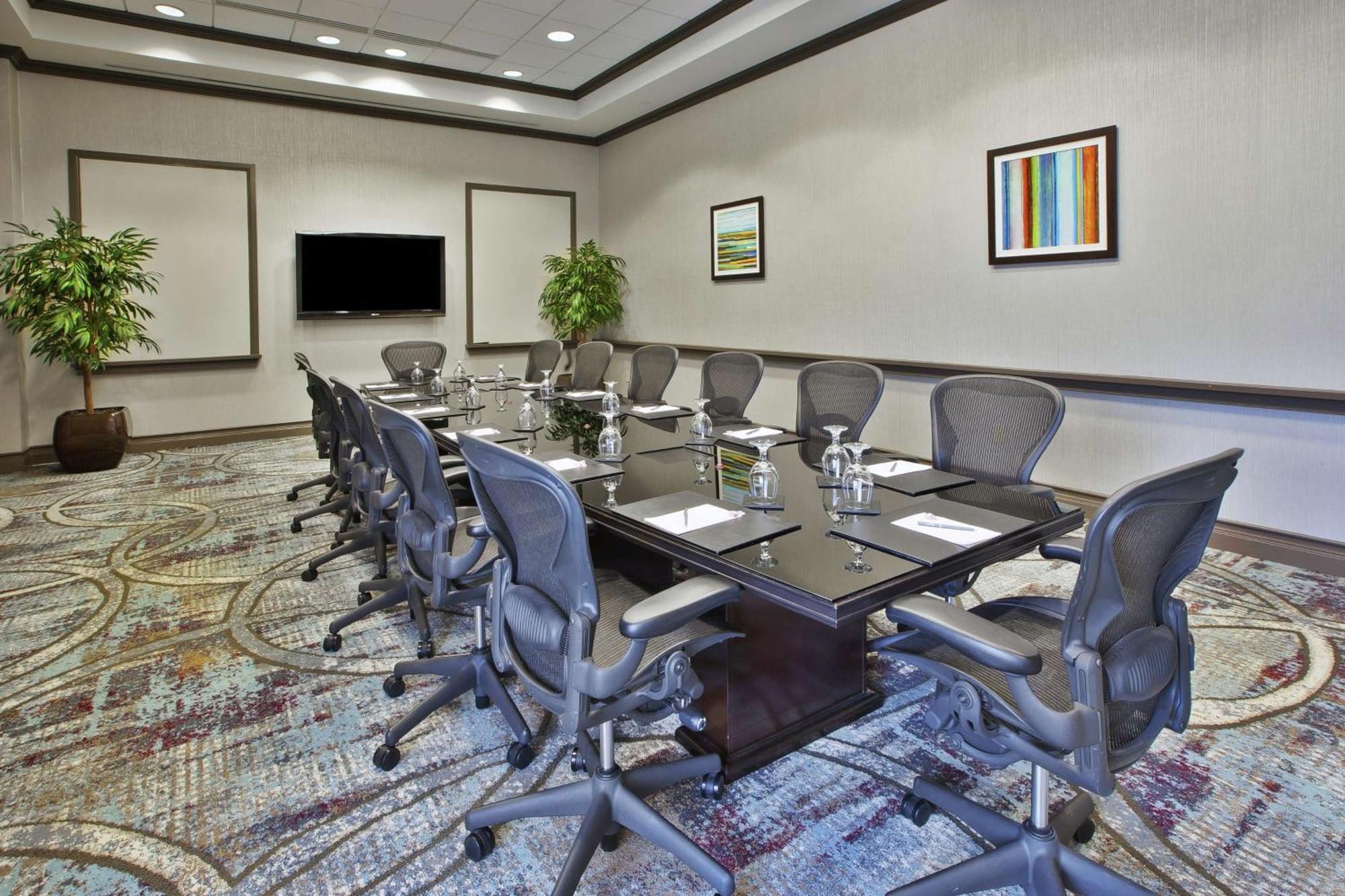 Embassy Suites Columbus - Airport Екстер'єр фото